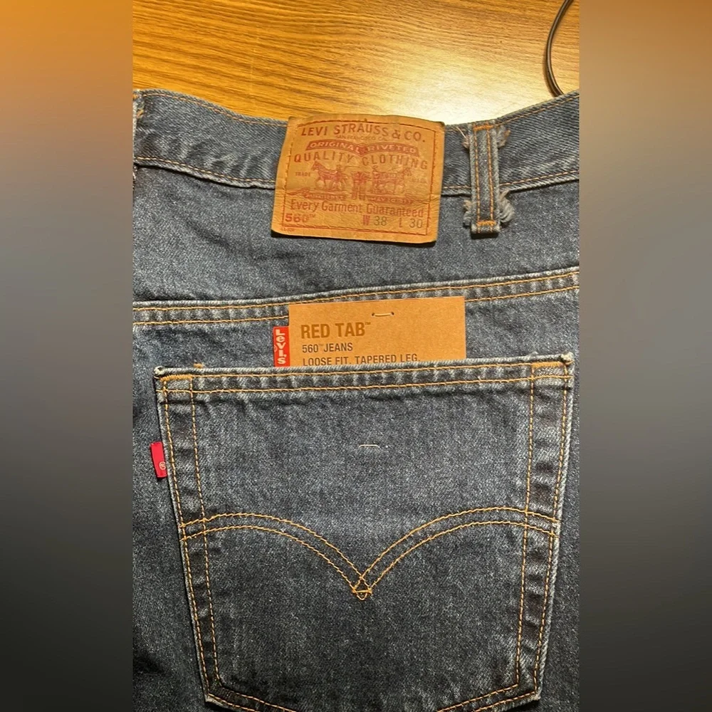 A vintage death stock Levi’s 560 loose fit men’s size 38x30 USA made NWT - Picture 4 of 10